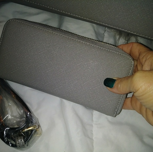 Gray 👛/tote - Picture 6 of 6